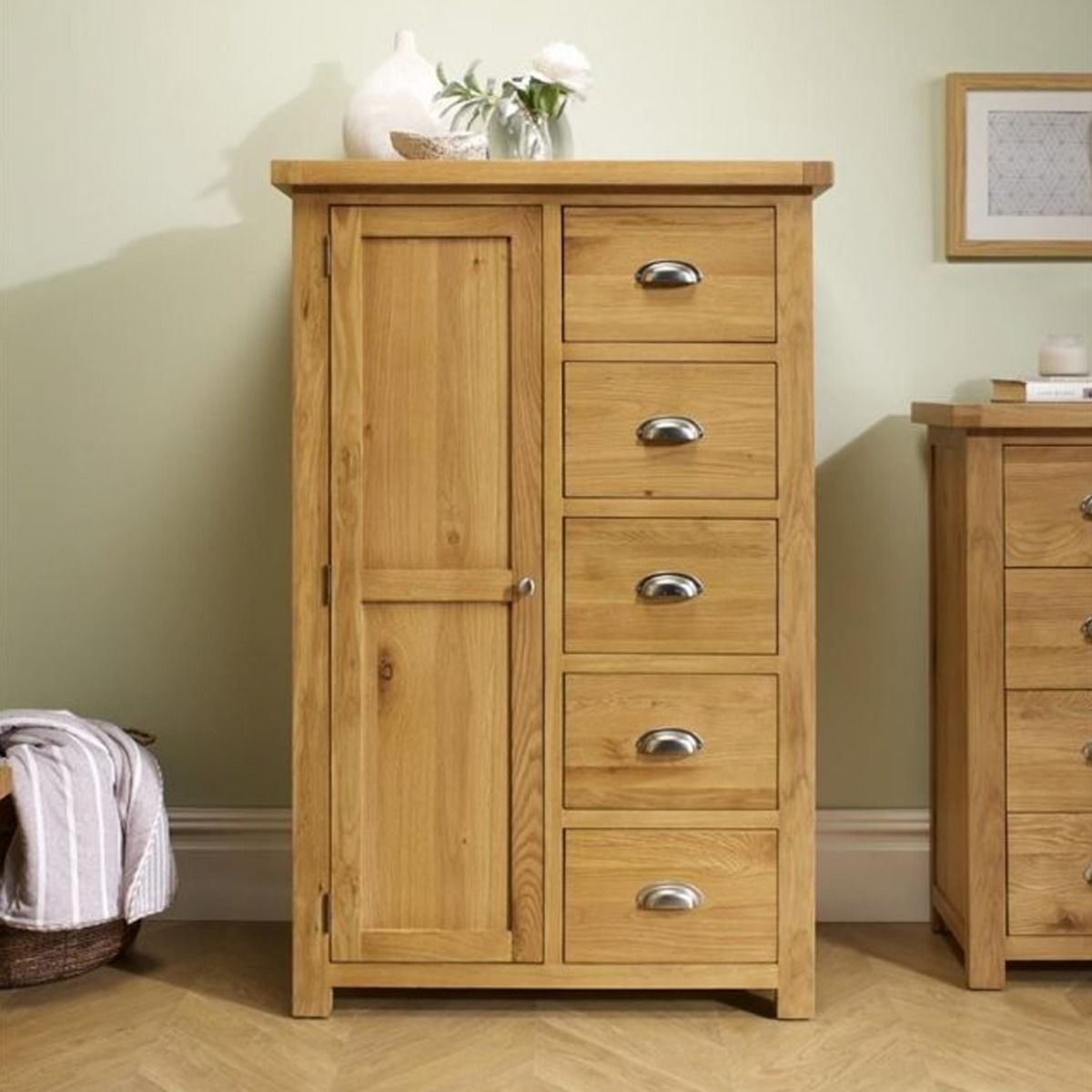 WOKINGHAM 1 Door Wardrobe with 5 Drawers Oak with Silver Handles - 90cm