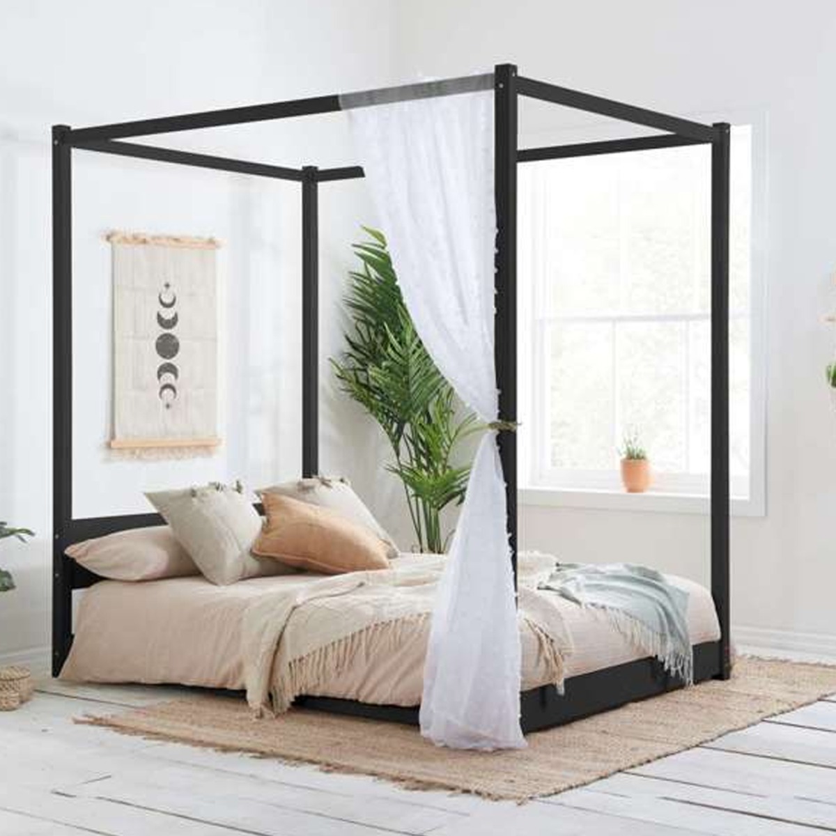 Solid Slatted Base Darwin Four Poster Bed - Standard Double 4ft6