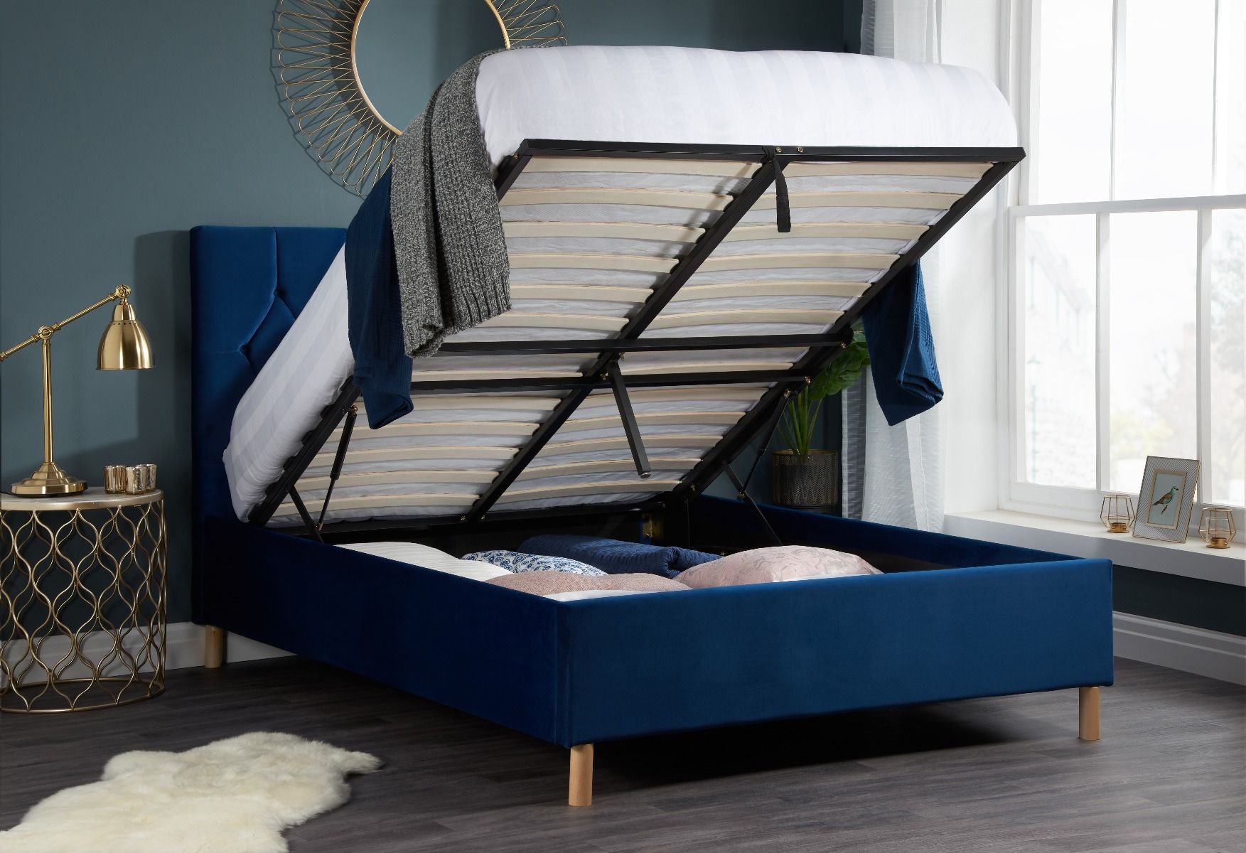 Stylish Loxley Ottoman Storage Bed - Standard Double 4ft6