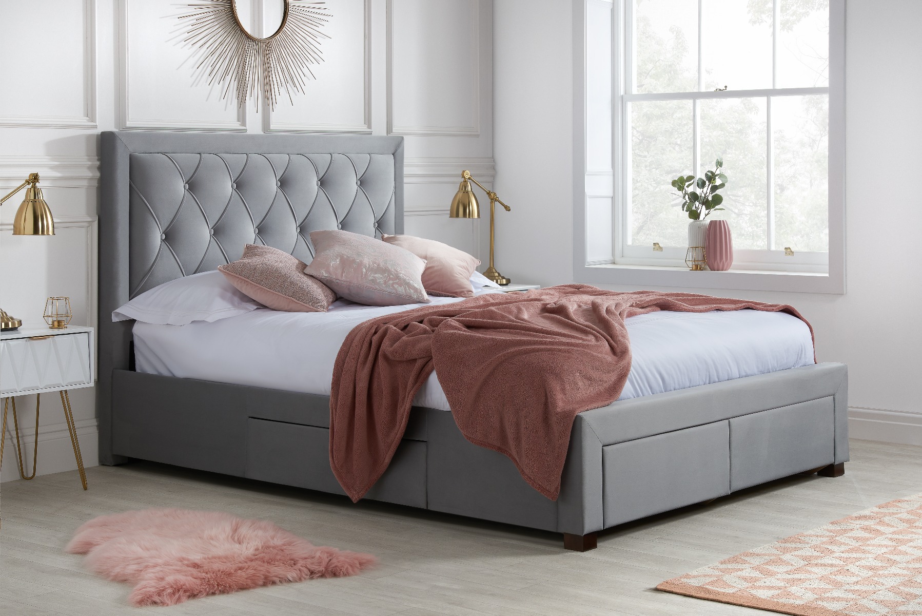 Birlea Woodbury Grey Fabric 4-Drawer Storage Bed Frame - Kingsize 5ft