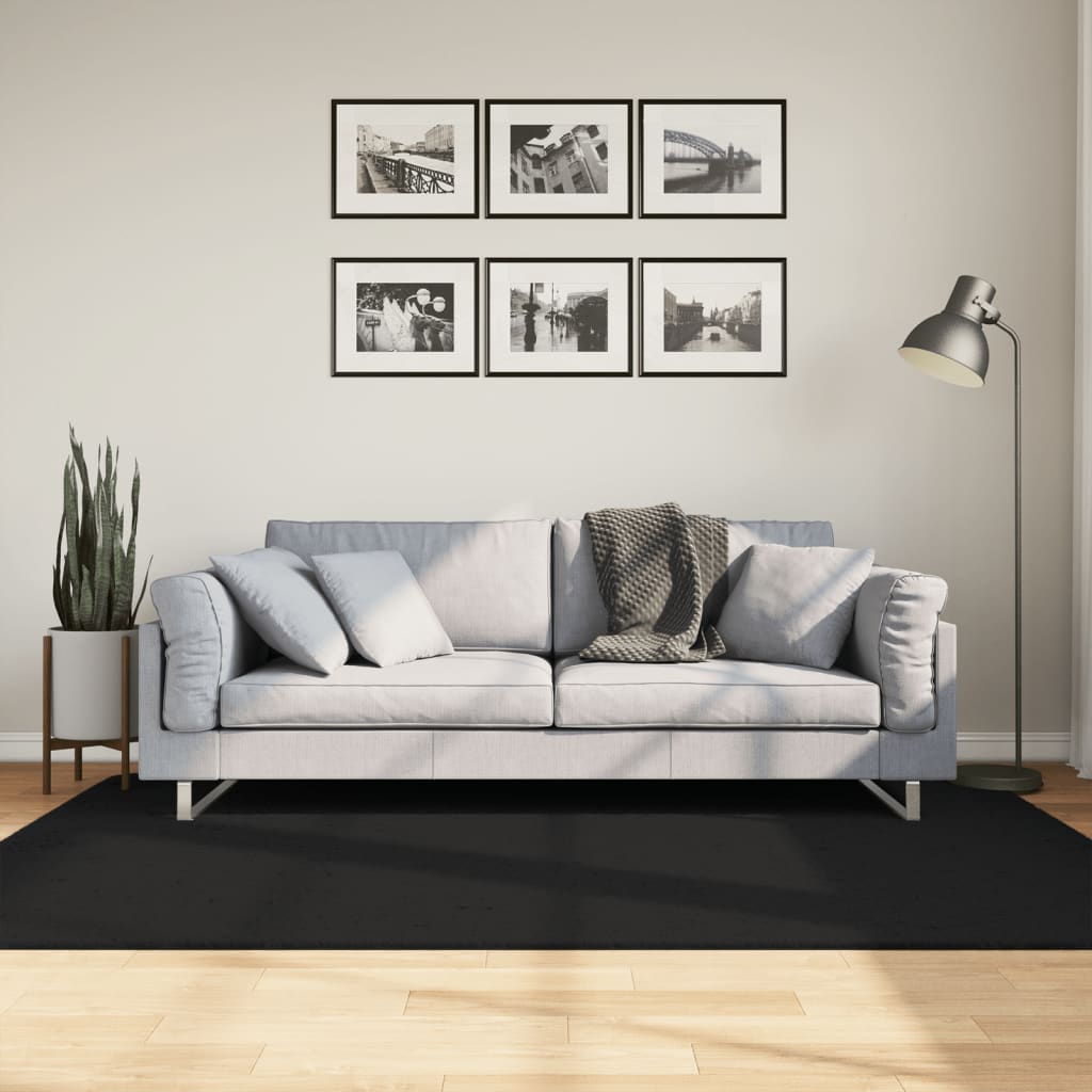 Rug Short Pile Soft and Washable Black 140x200cm