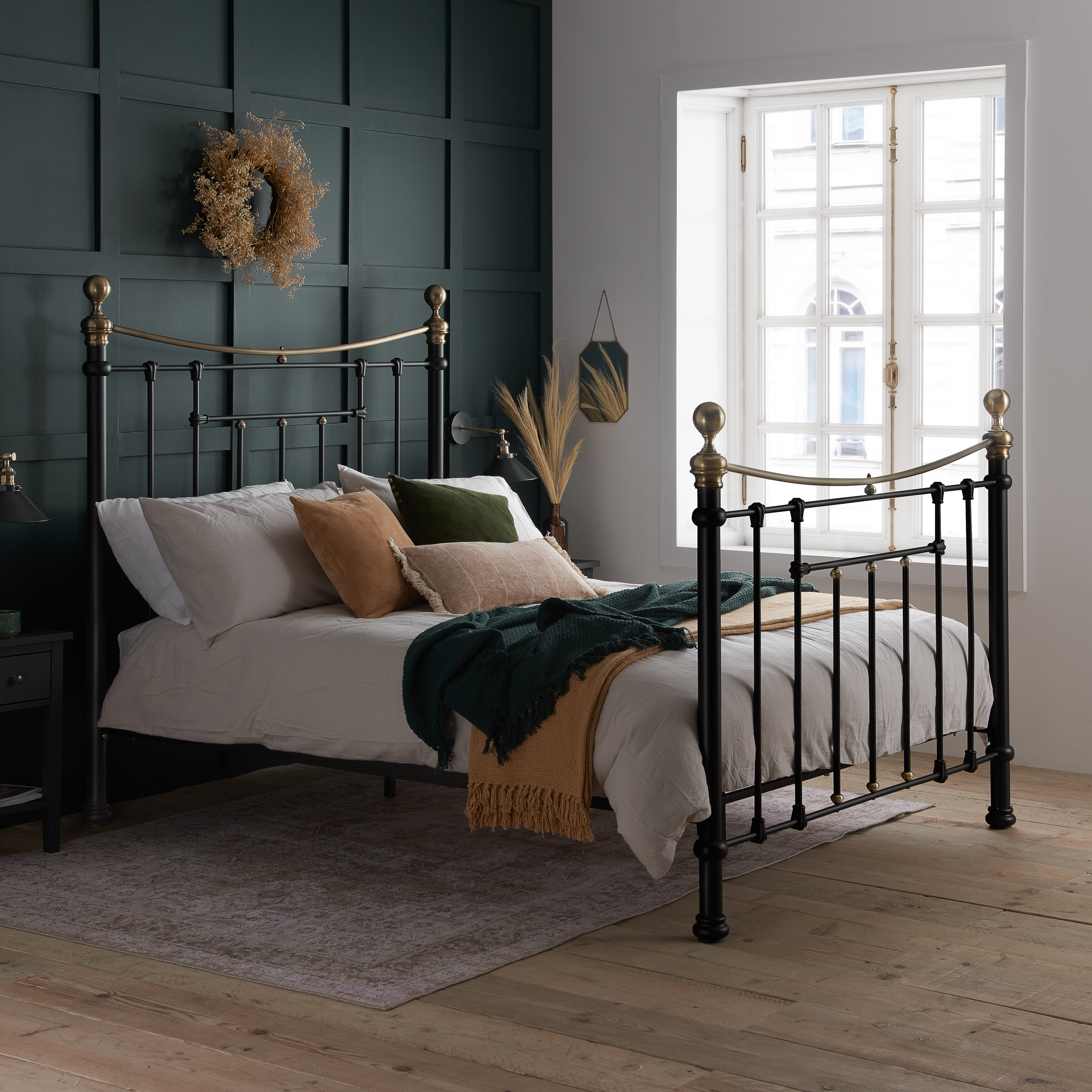 CENDARA Kingsize Metal Bedframe - Black