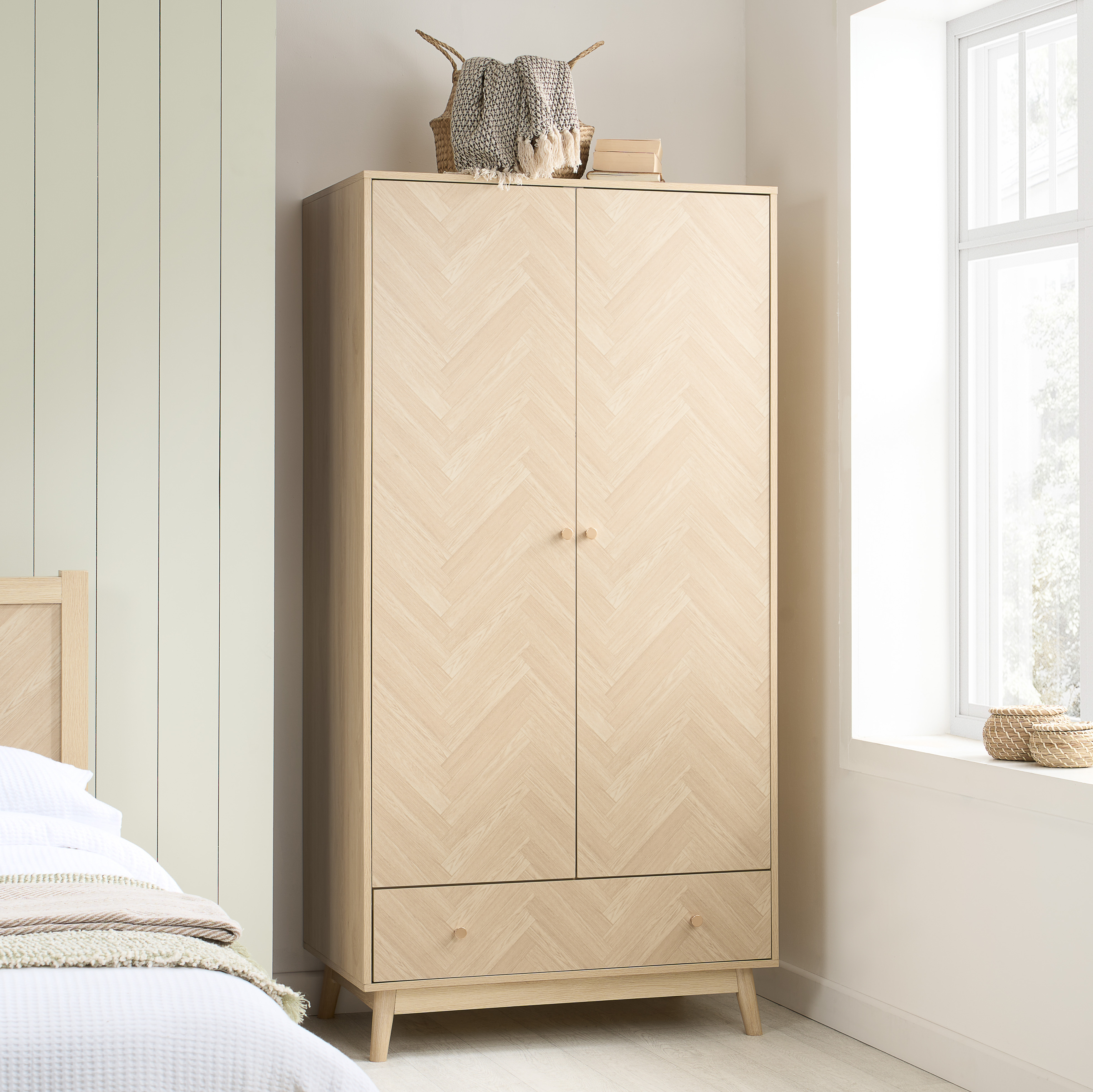 HEARTHEN 2 Door Wardrobe with 1 Drawer Light Oak - 90cm