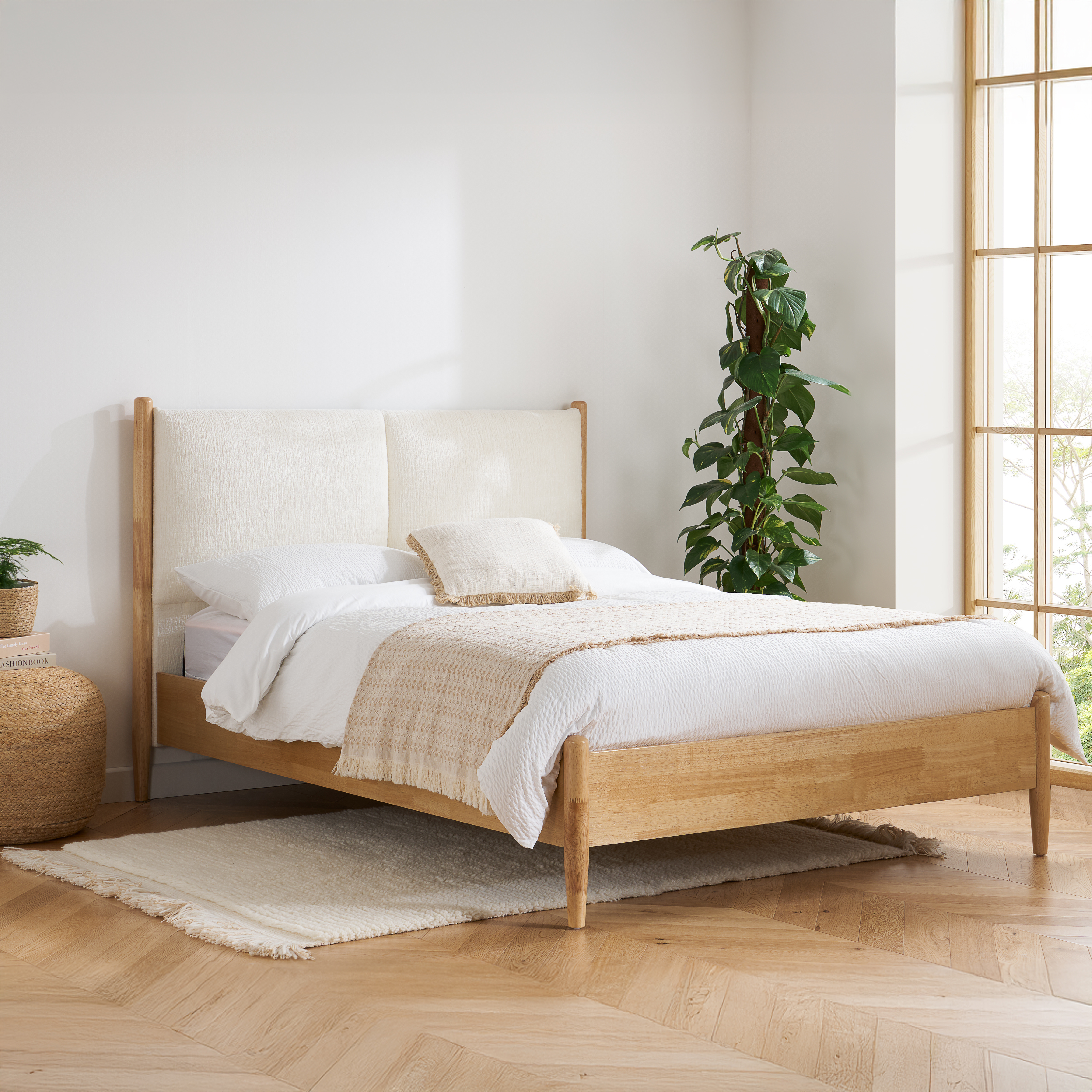 THALORIN Double Wooden Bedframe - Light Oak