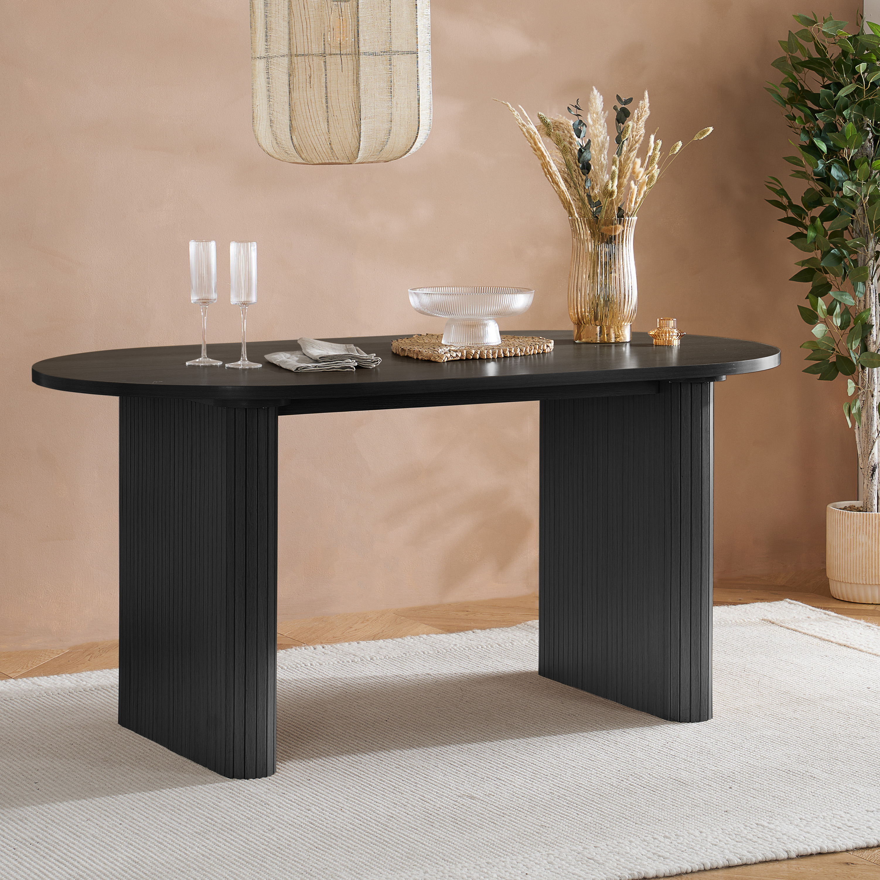 AUREN Fluted Oval Dining Table - Black
