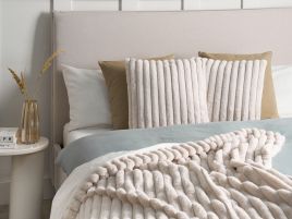 BOYARO Faux Fur Decorative Cushions Set of 2 - Beige