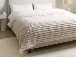BOYARO Faux Fur Bedspread - Beige, 200cm