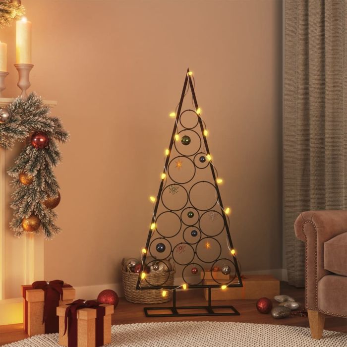 Chena 125cm Black Christmas Tree Decoration Metal