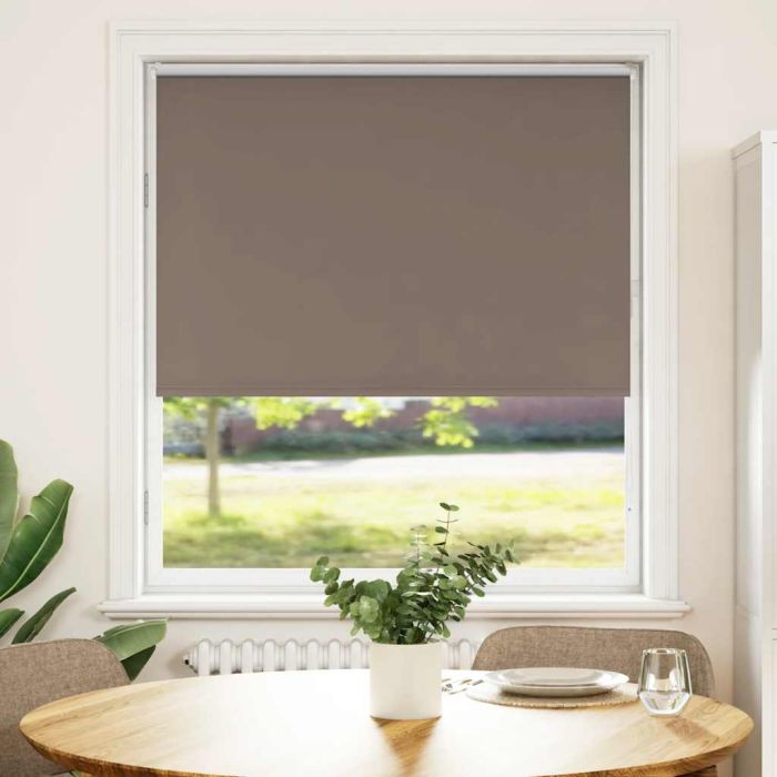 Roller Blind Blackout Coffee 100x130 cm Fabric Width 95.7 cm Polyester