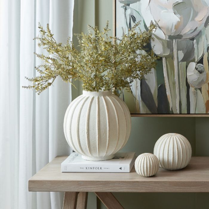 ARBOR Globe Vase - White