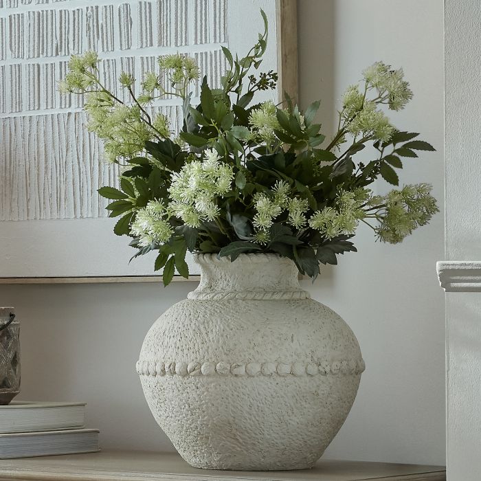 CLAYMORE Medium Olympiacotta Vase - White