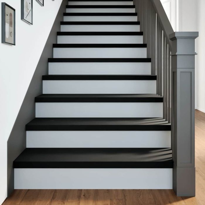 Stair Treads 4 pcs Dark Brown 100x30x2 cm Solid Wood Oak