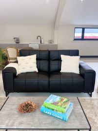 ROVELAN Leather 3 Seater Electric Recliner Sofa - Black