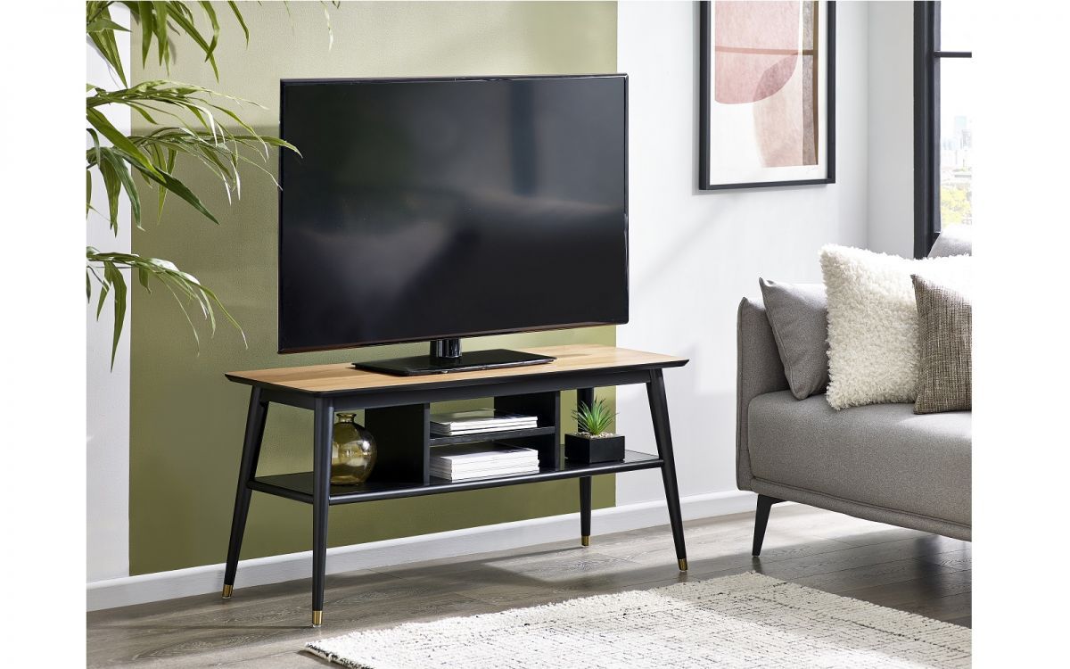 Black Lacquered Finish