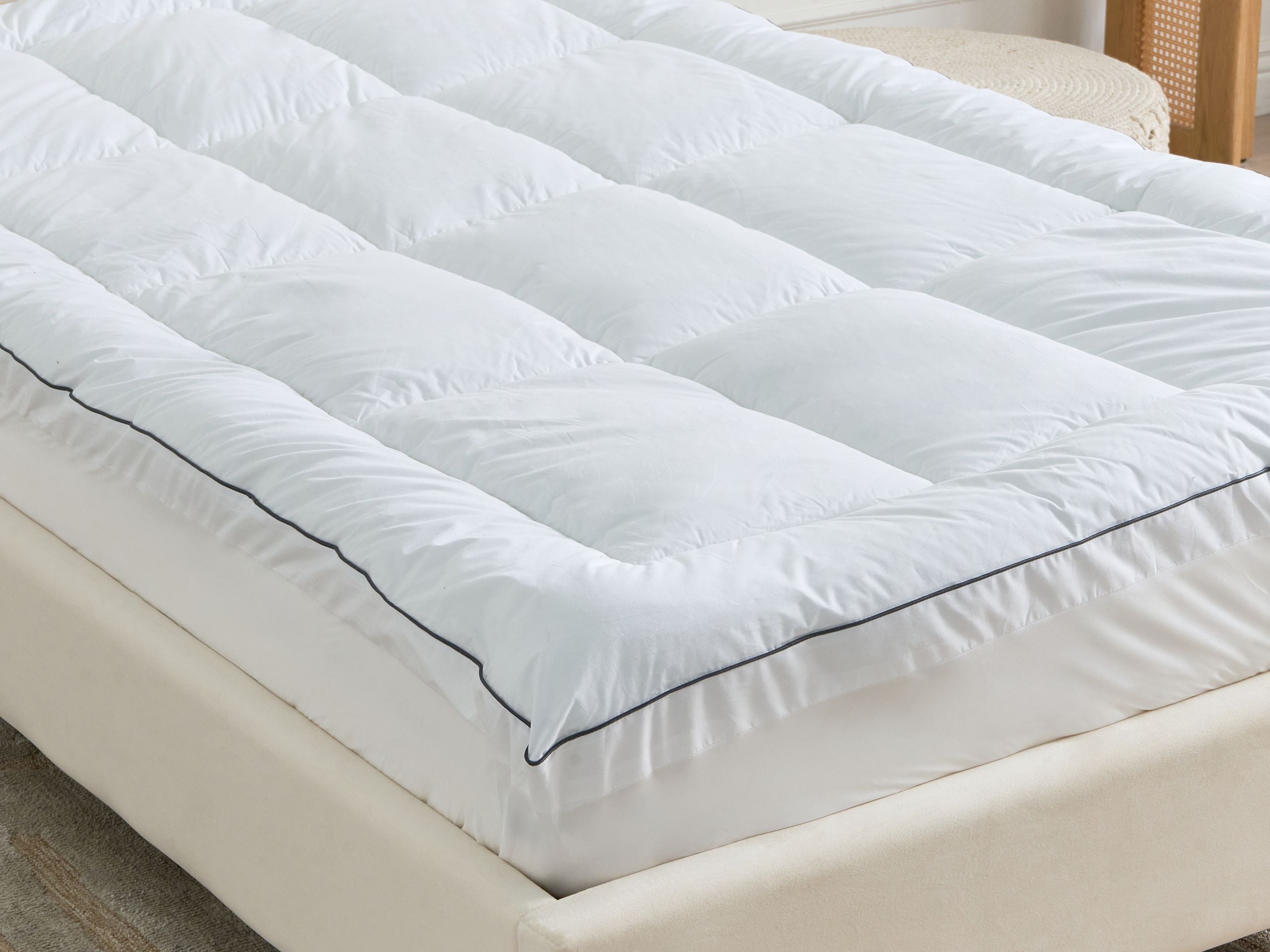 TAMAXO Polyester Mattress Topper EU Small Double - White