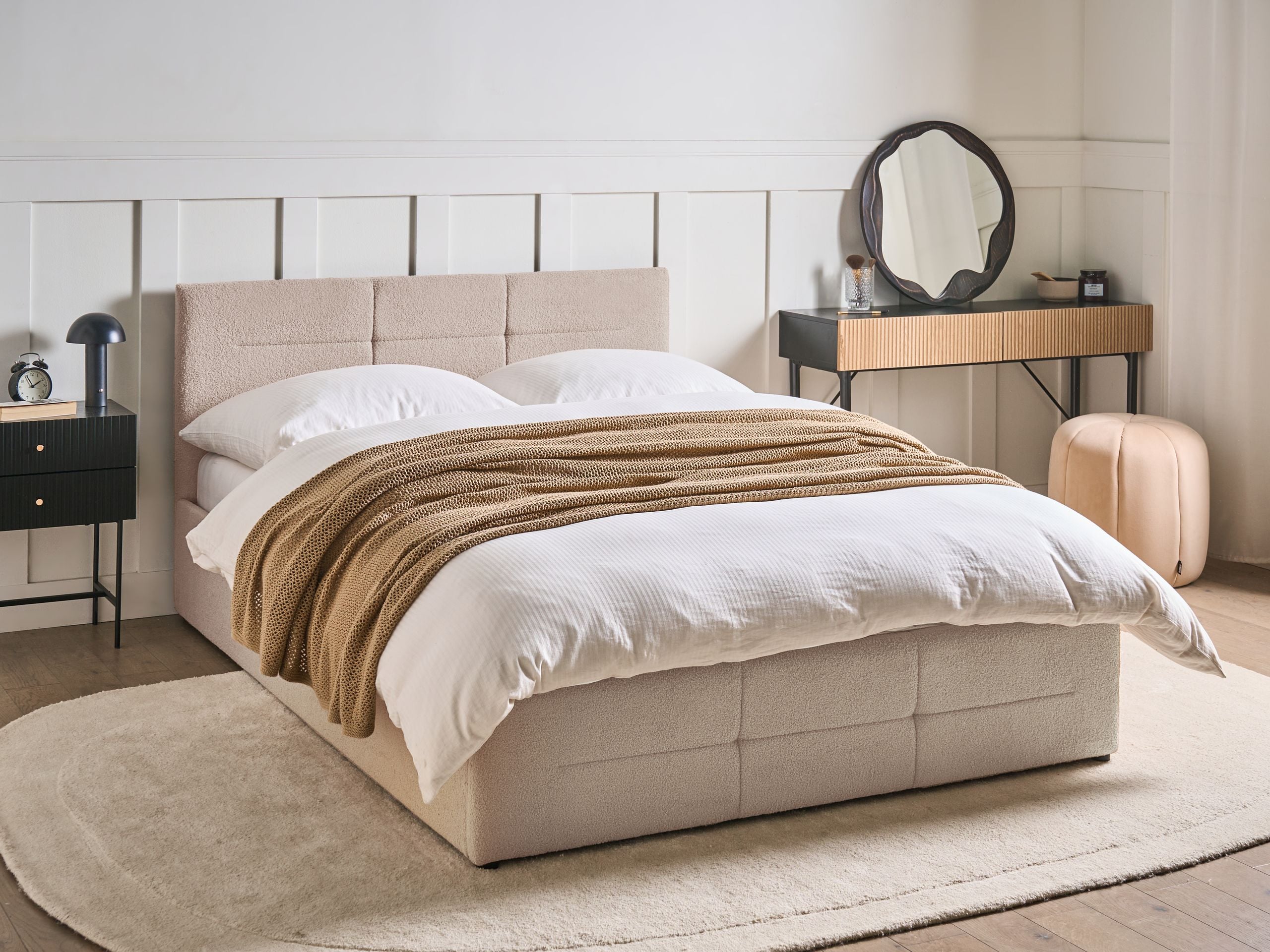 DIYARO EU Double Ottoman Boucle Bedframe - Beige