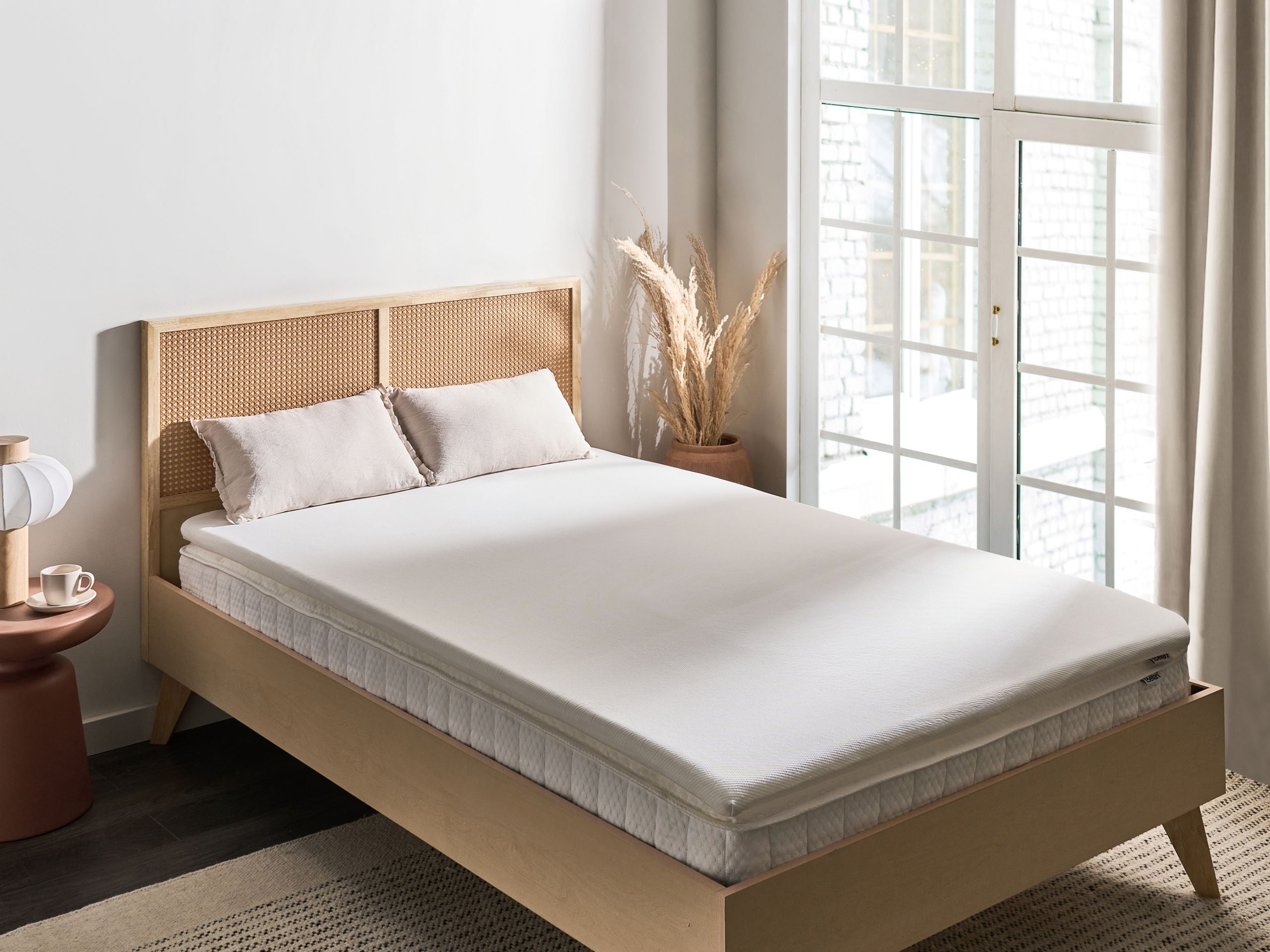 GRAICOUS Latex Foam Mattress Topper EU Small Double - White