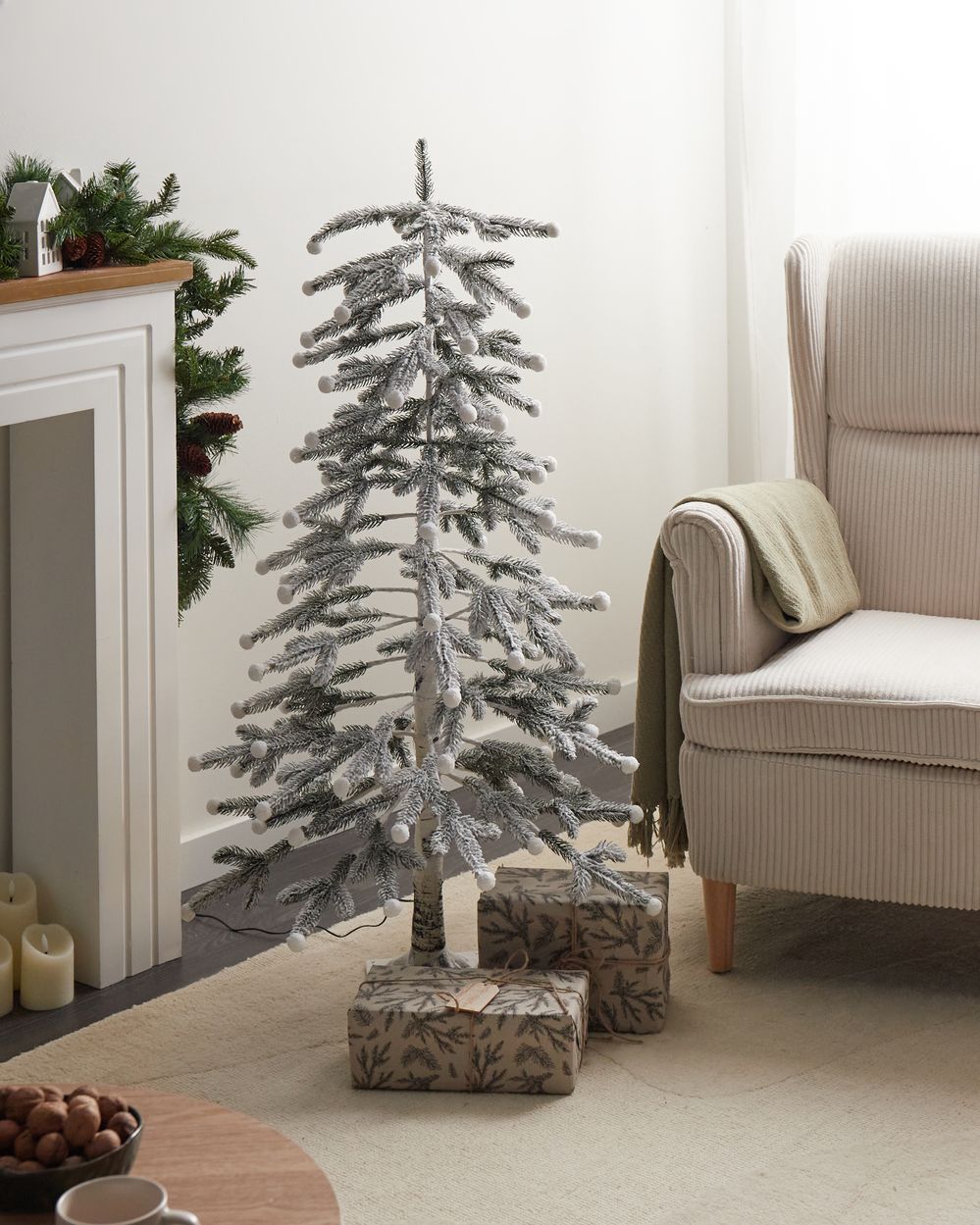 HASSLENA Artificial Christmas Tree LED Decoration 125cm - White