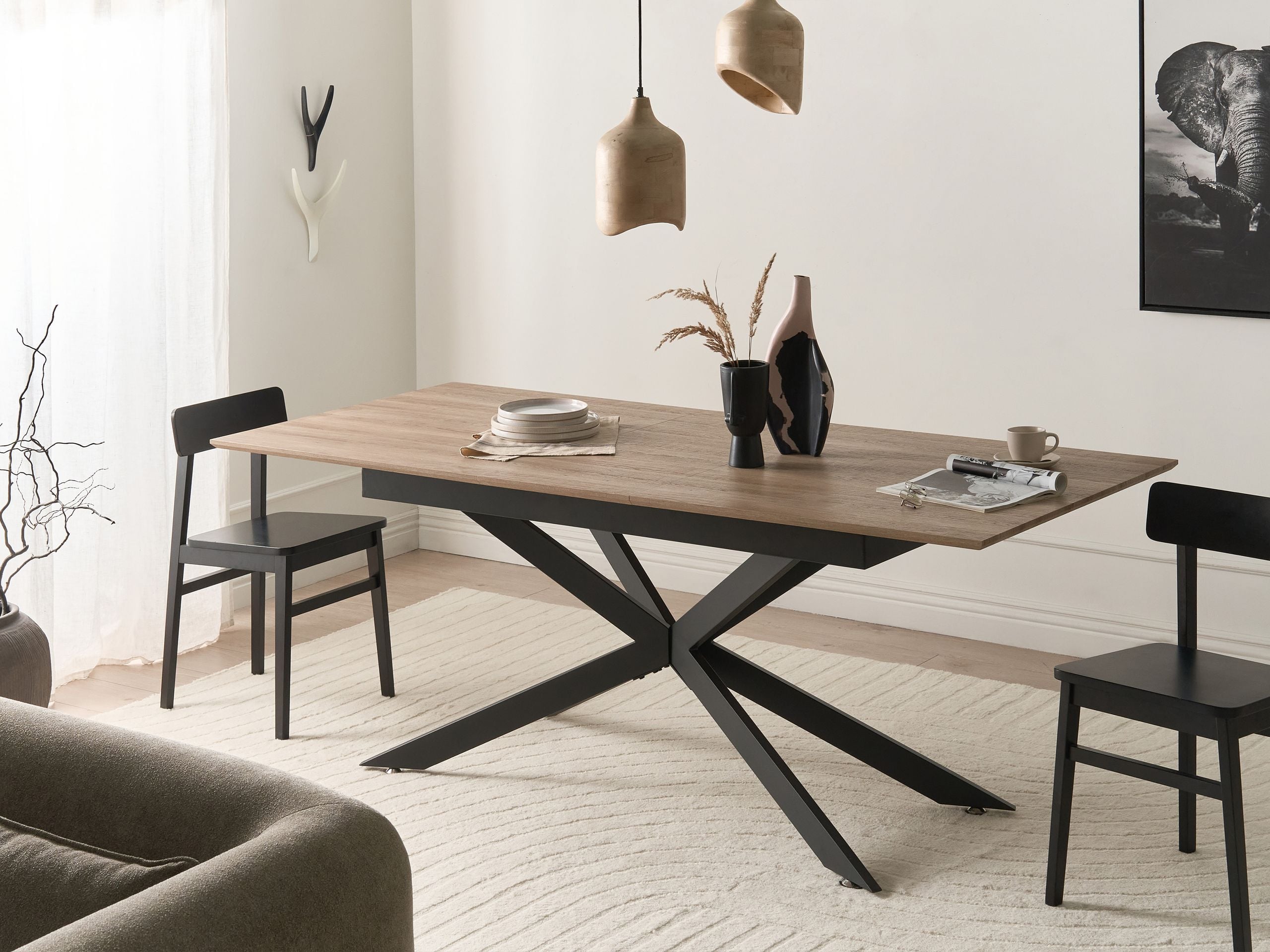 ERLAVON Dining Table - Light Oak