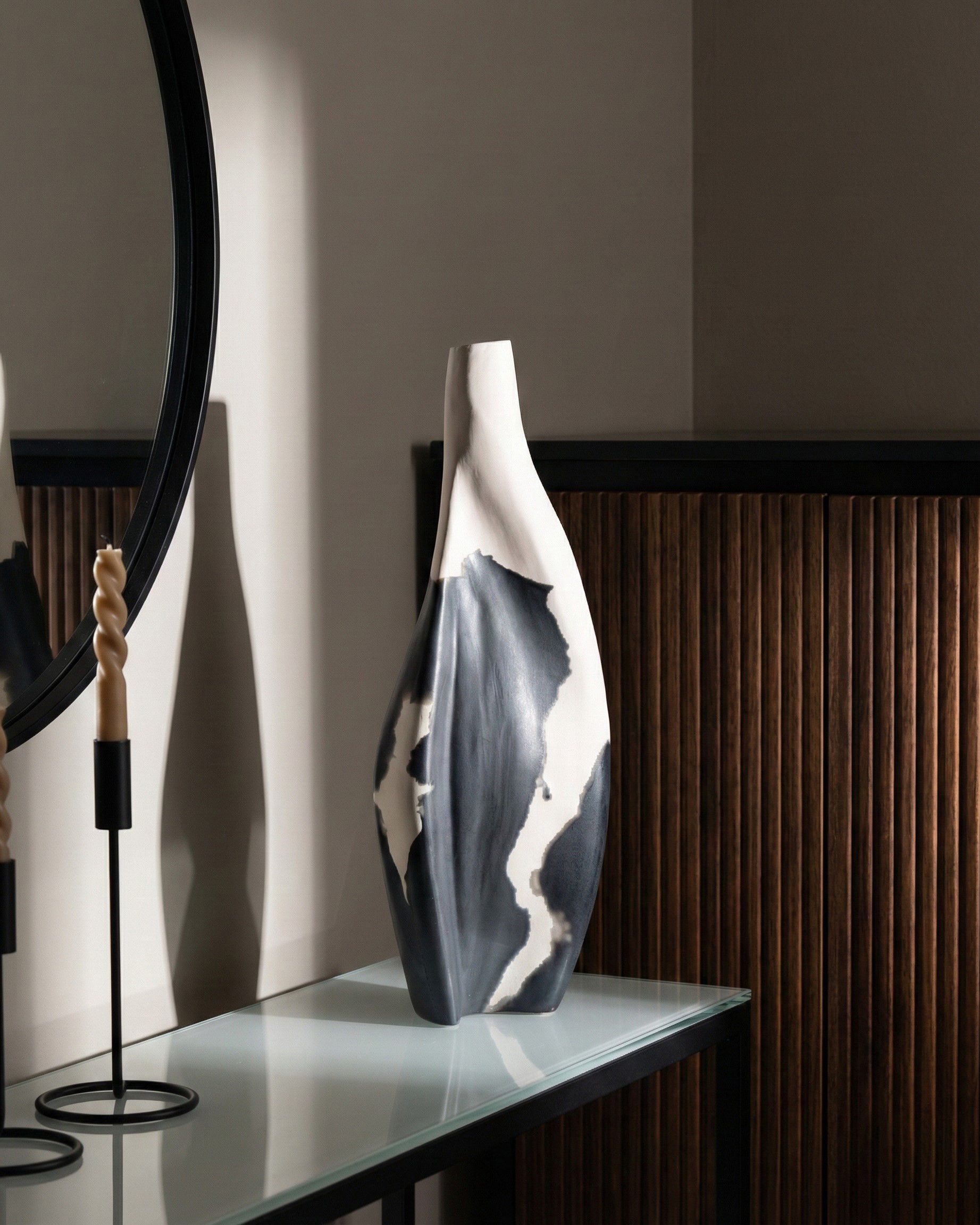 CISERO Decorative Vase - Black and Beige