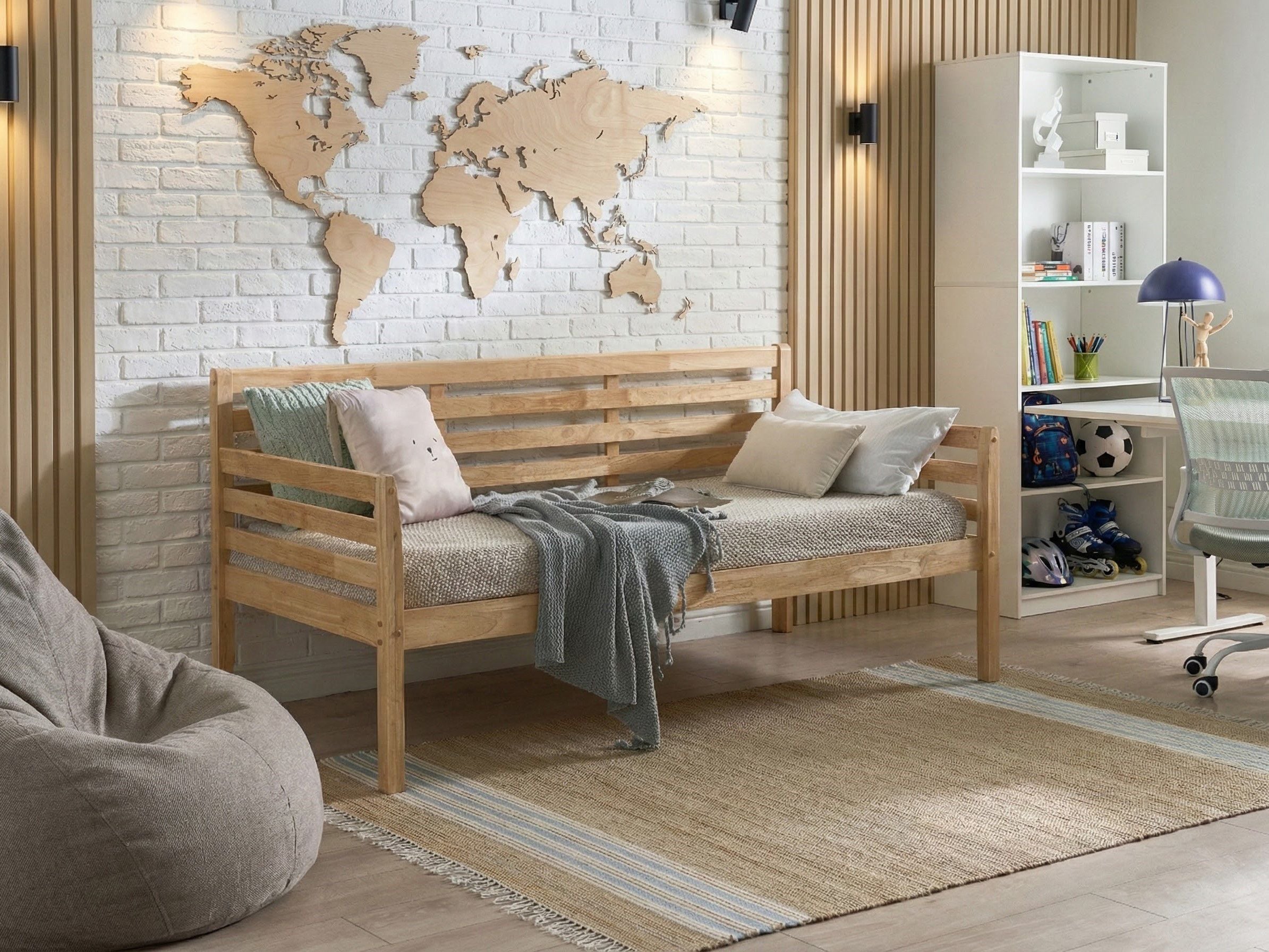 CIFARO EU Single Rubberwood Daybed - Light Wood