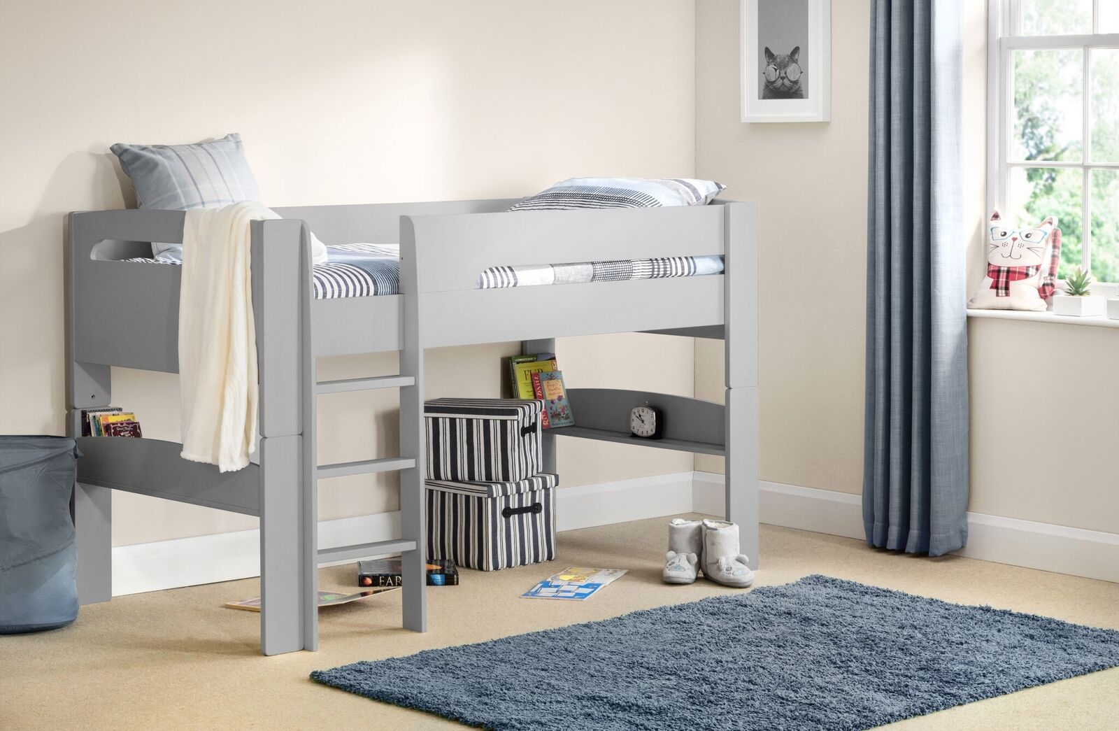 Pluto Dove Grey Midsleeper