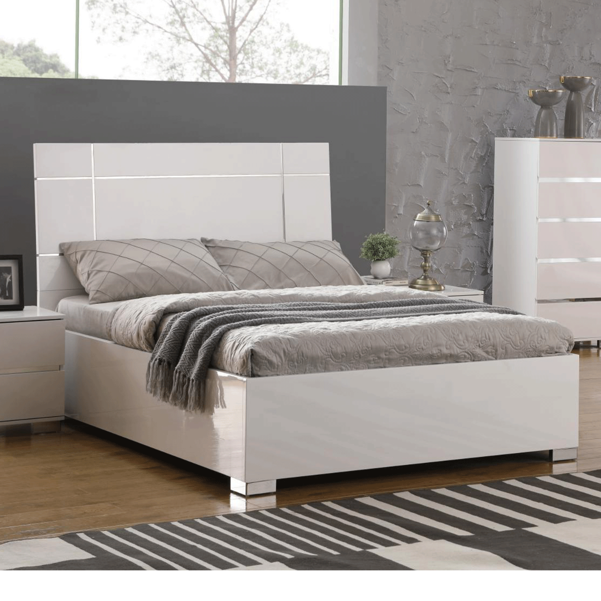 Zinck Luxury for Your Bedroom High Gloss Bed Frame in White Stylish Headboard - King Size